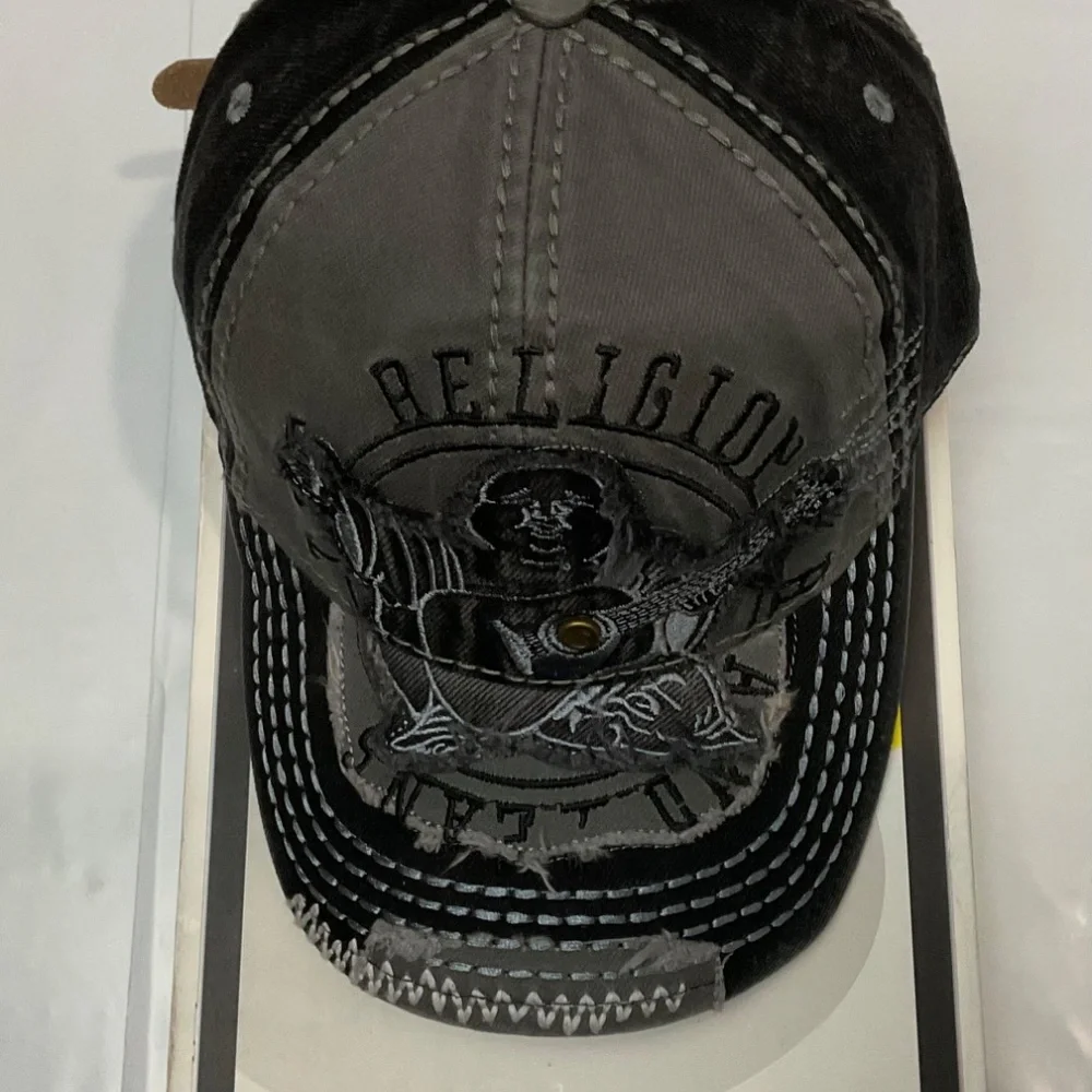 True religion hat